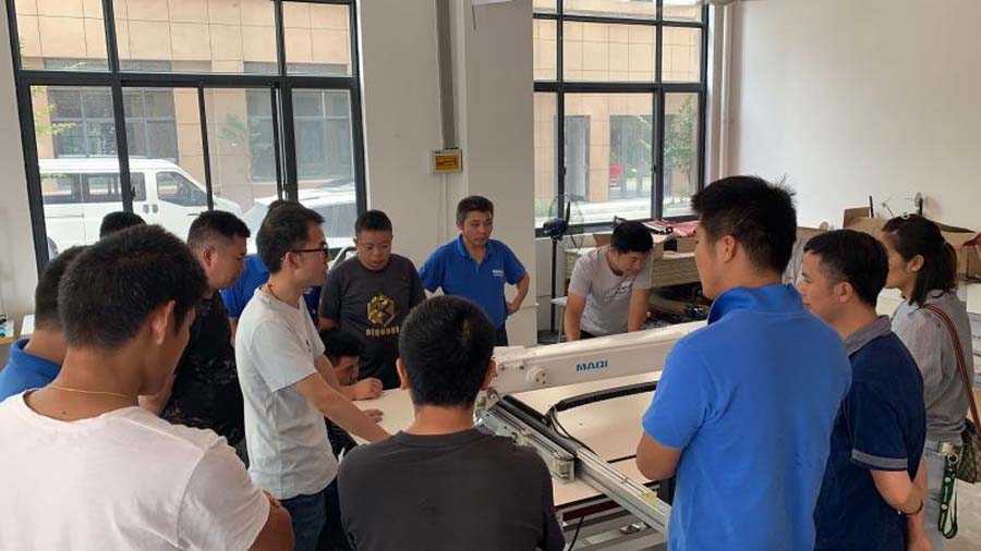 美机2020年模板机技术和模板工艺培训走进杭州
